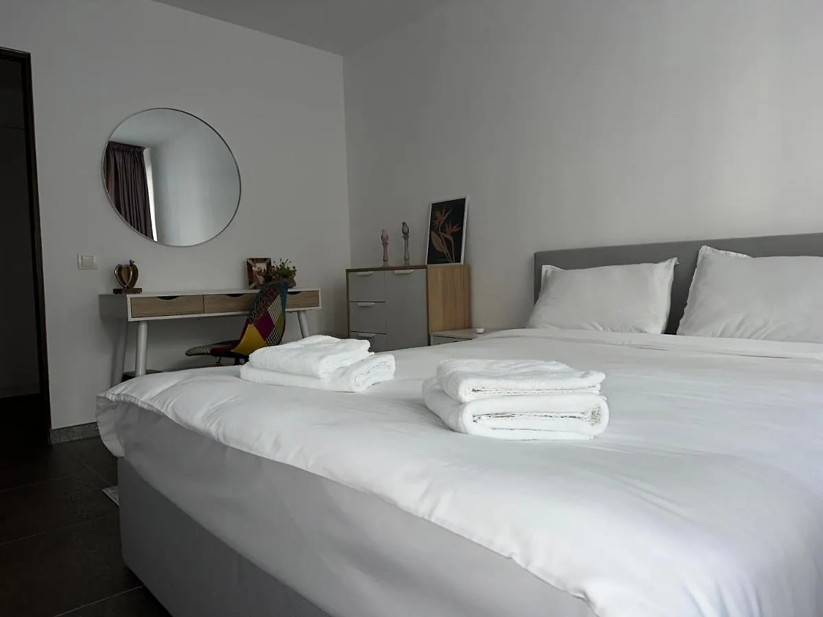 Xox Comfort Obregia Bukarest 0*,  Rumänien